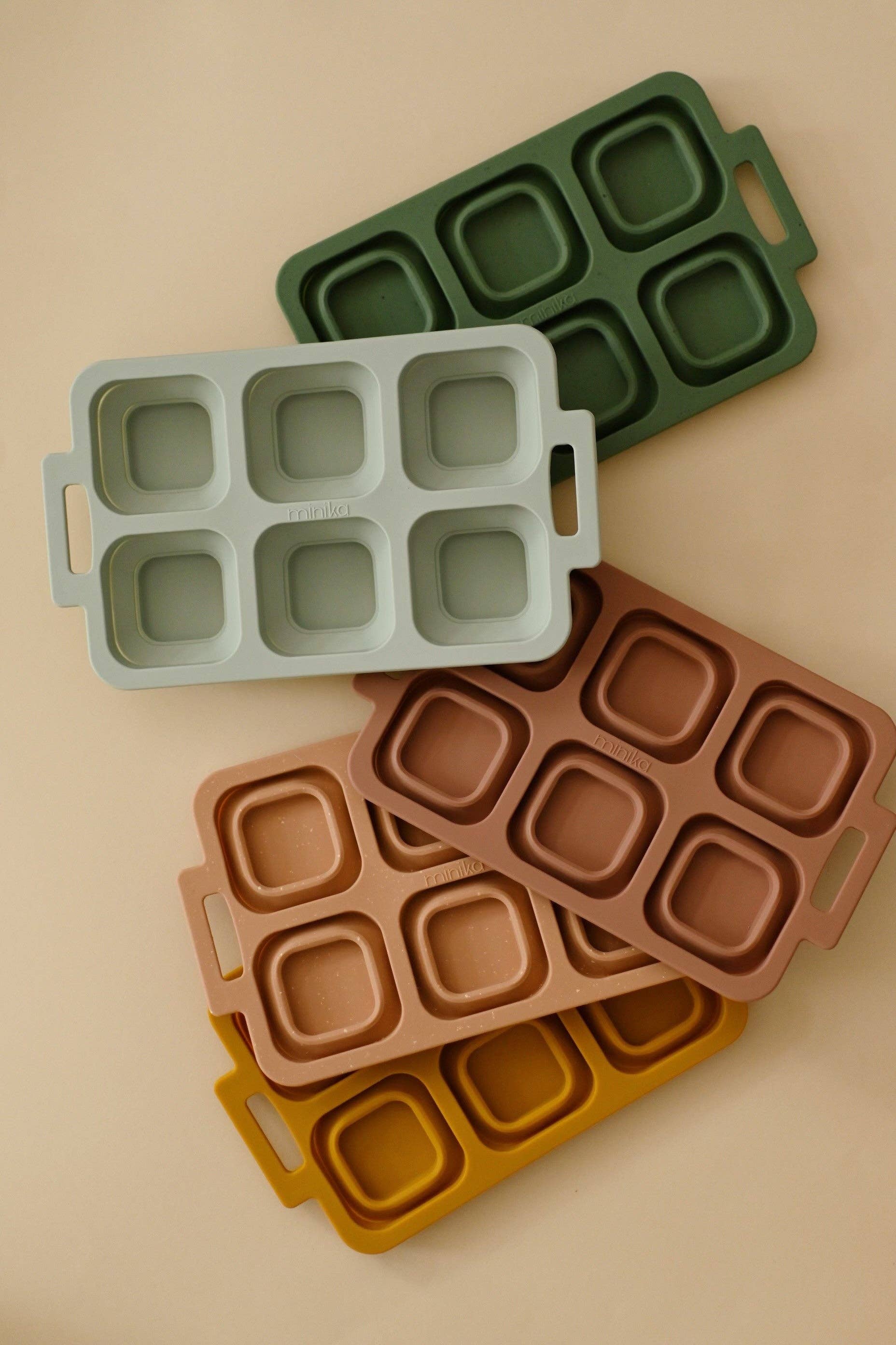 Foldable cupcake mould | Sage