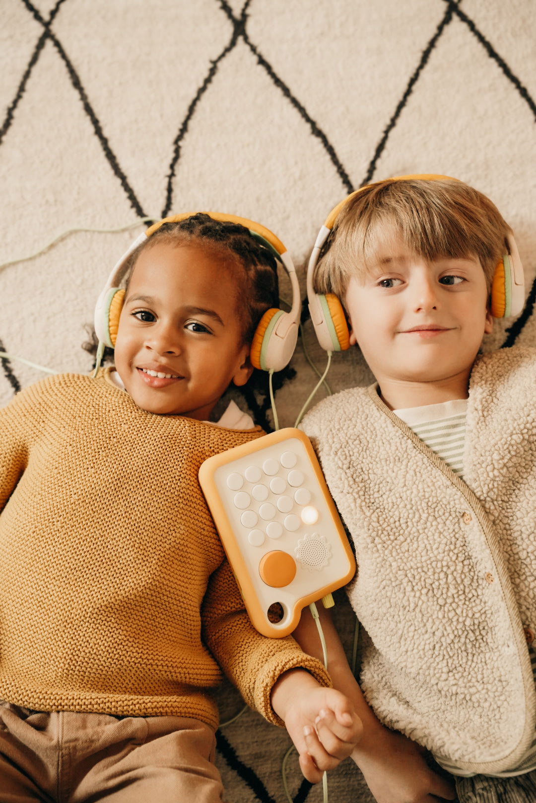 The play & story companion | The Fabli