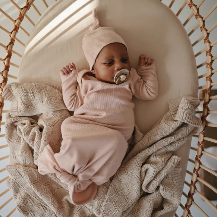 Ribbed Knotted Baby Gown with beanie | Blush