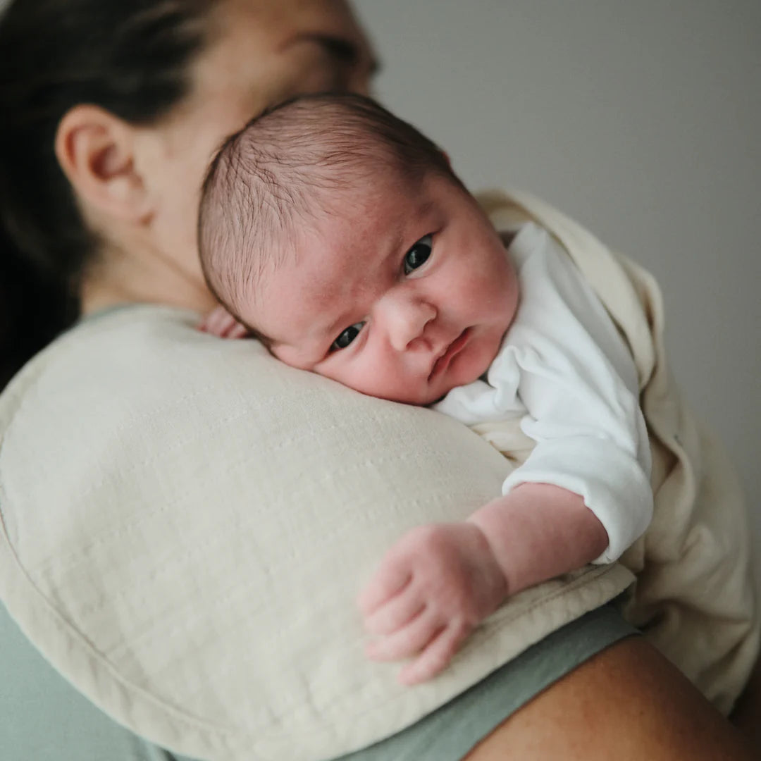 Bavoirs d'épaule | Fleurs pastel & brouillard