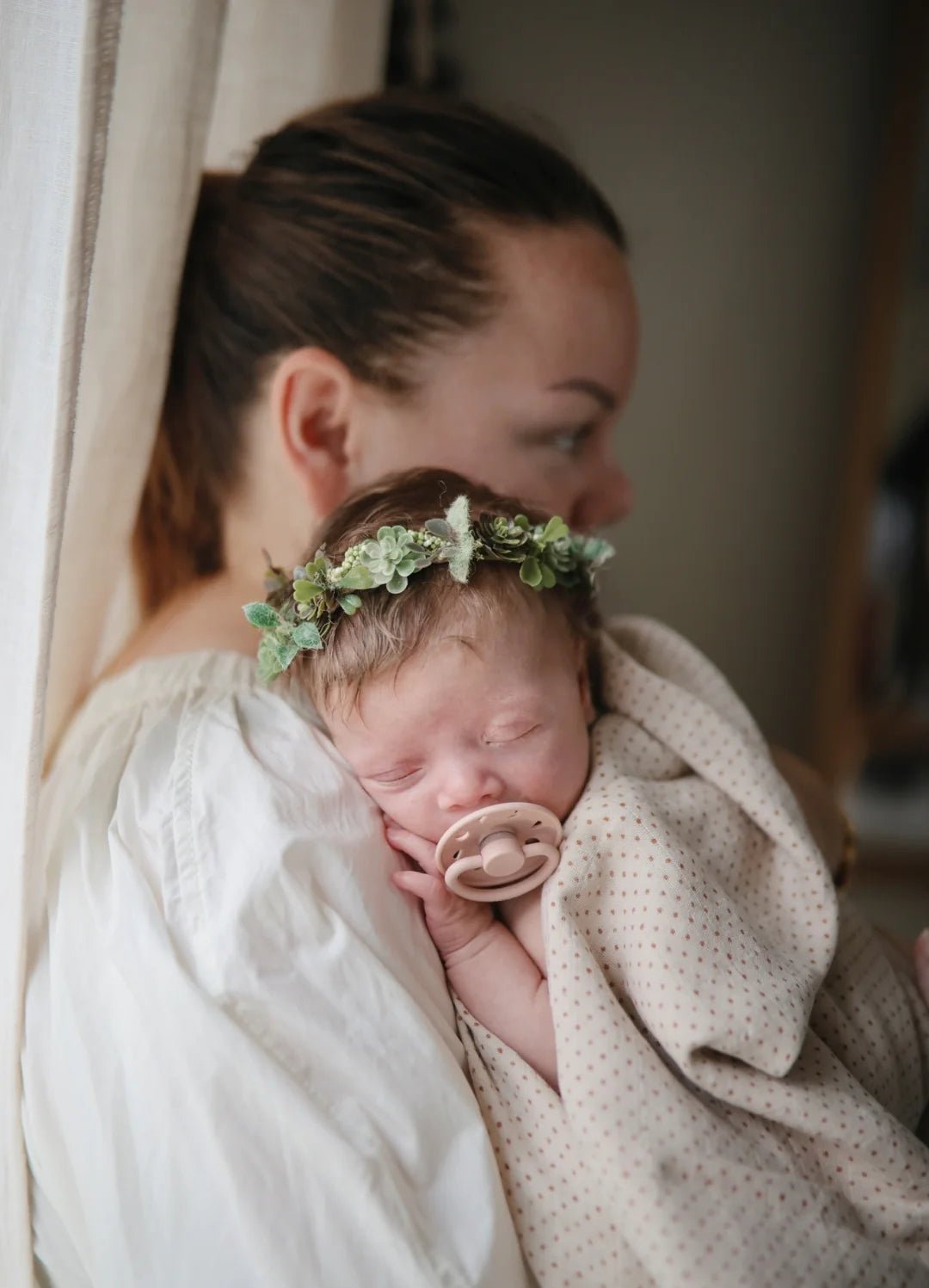 Organic Cotton Muslin Swaddle | Polka Dots