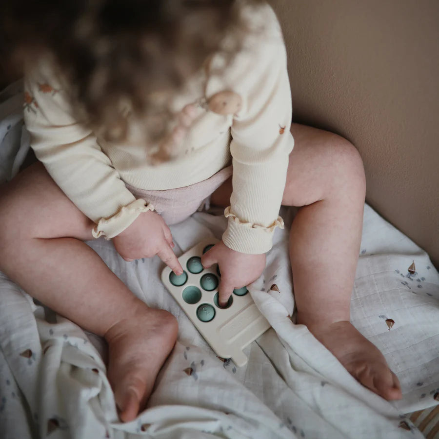 Jouet à presser | Téléphone | Sauge & crème