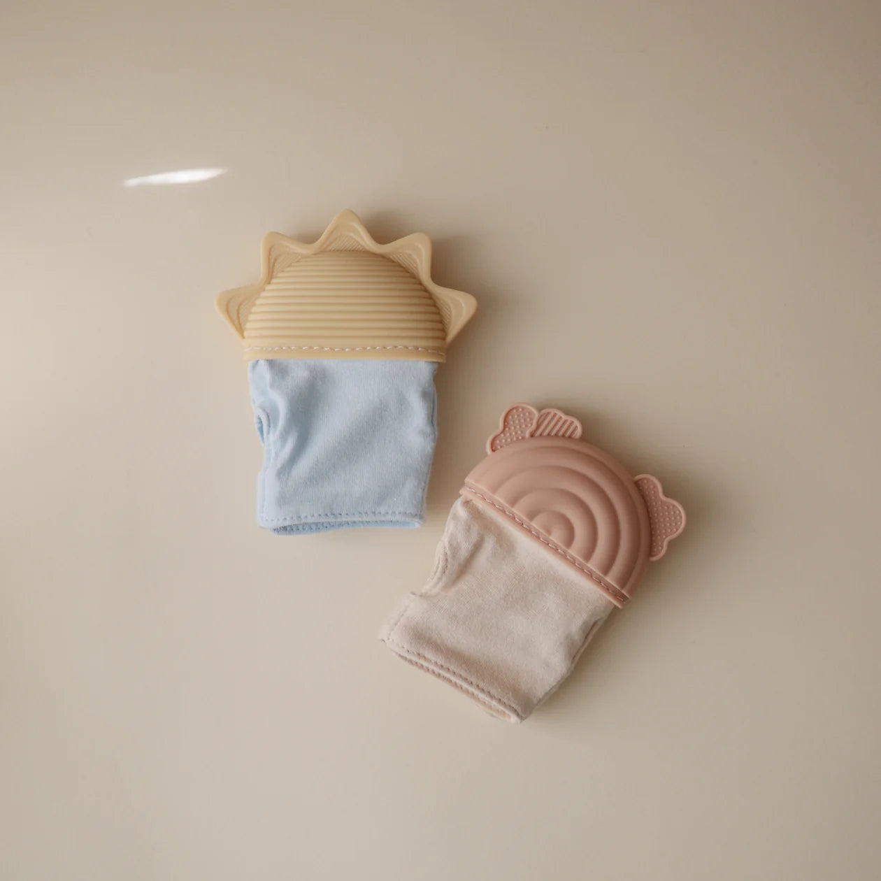 Mitaine de dentition | Arc-en-ciel | Blush