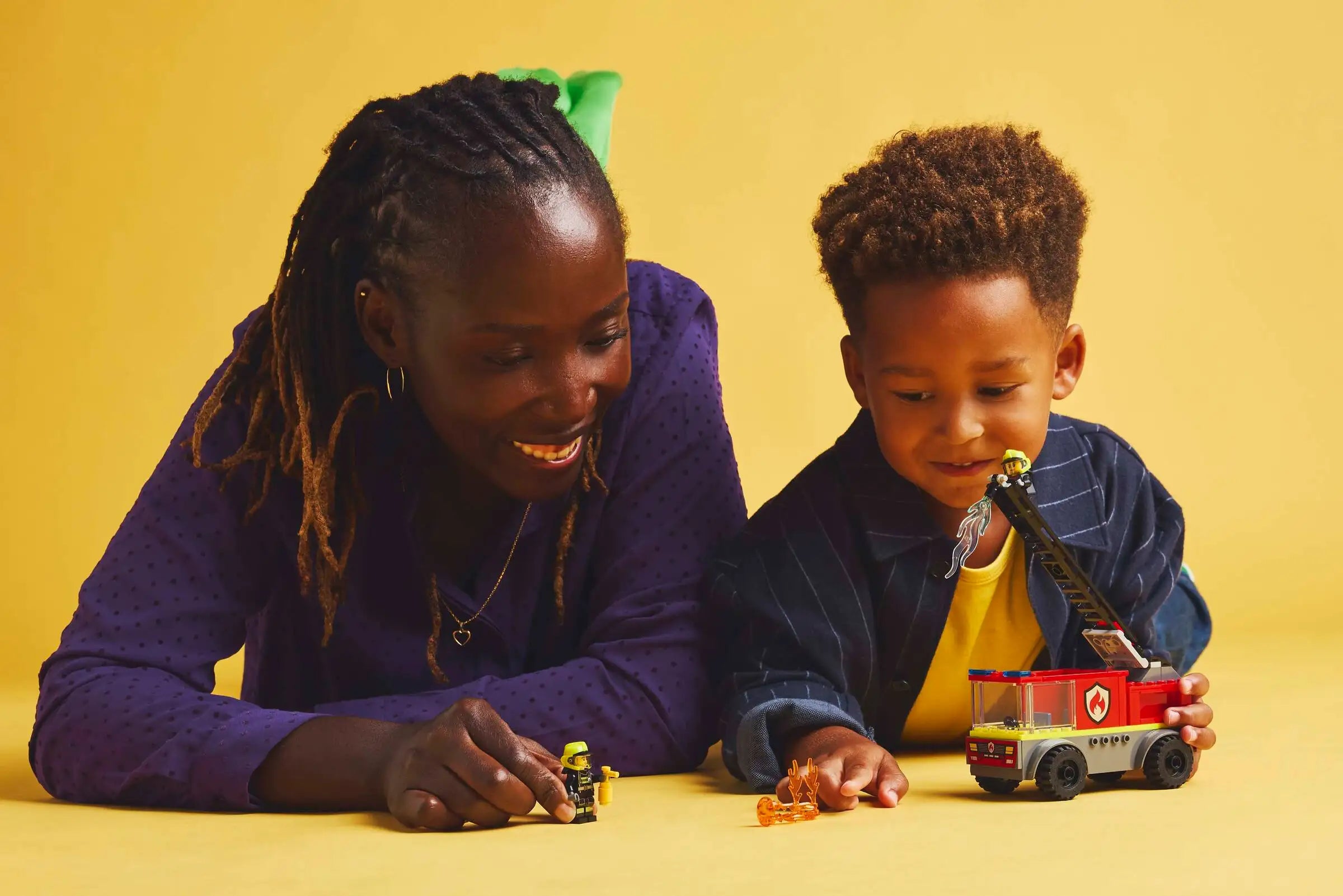 LEGO® city | Le camion de pompiers avec échelle