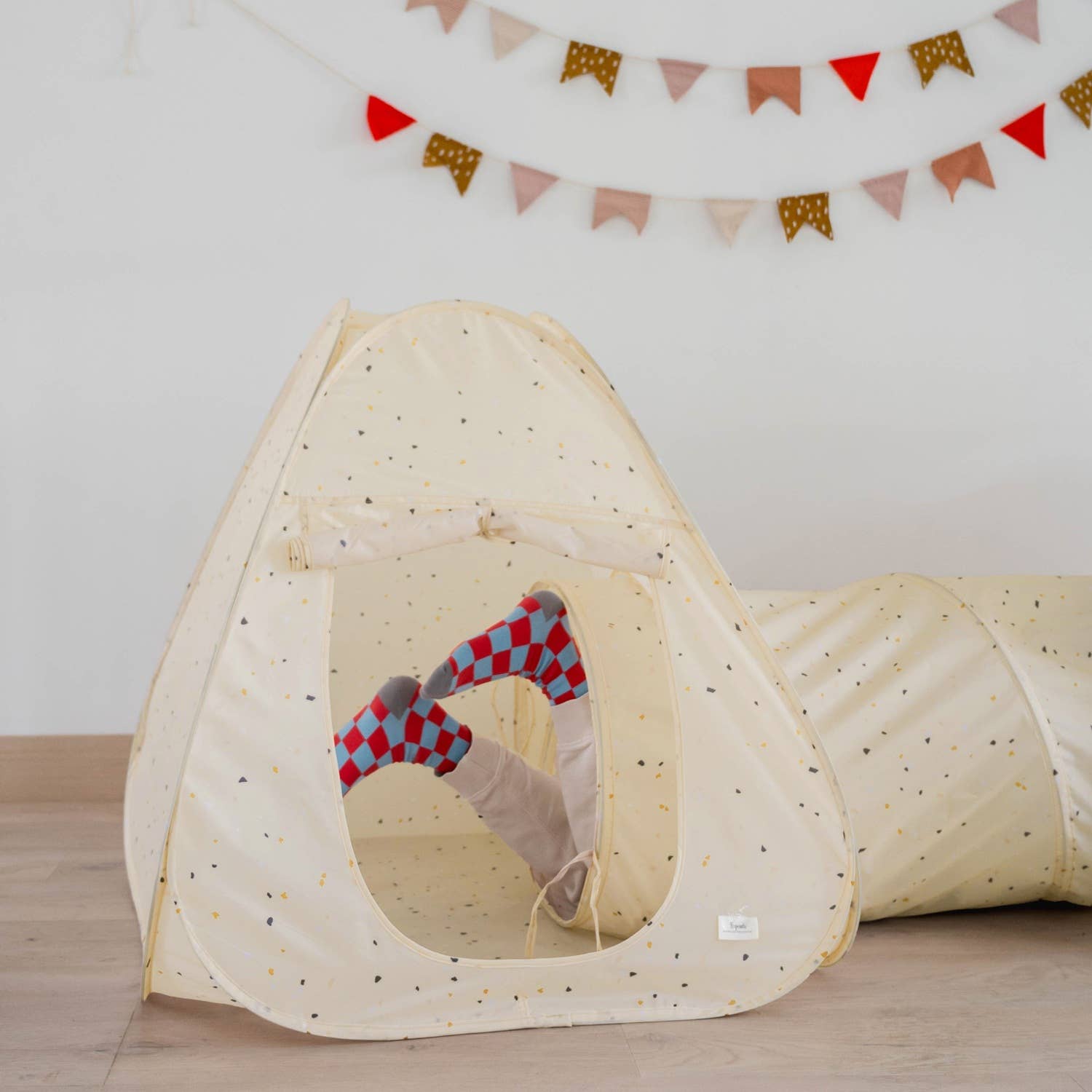Recycled fabric 3-in-1 play tent & tunnel set | Terrazzo Beige