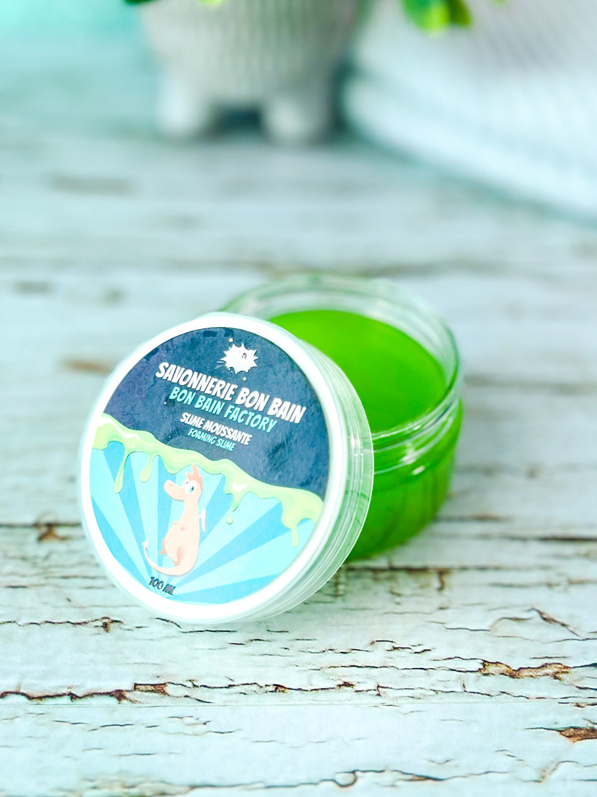 Slime de bain moussante Bave de Dragon à la pomme verte, format 100 ml | Dragon Slime green apple foaming bath slime, 100 ml