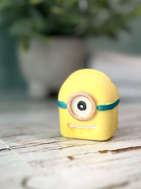 Mini bath bomb Chookie | Monocle minion