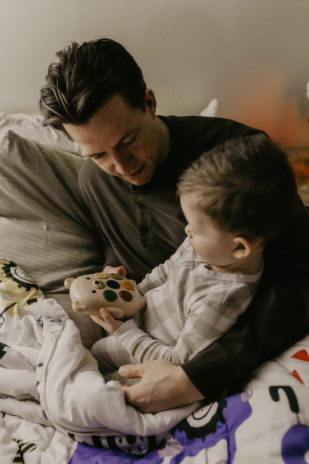 Screen-Free Calming Audio Toy | Feeliepod