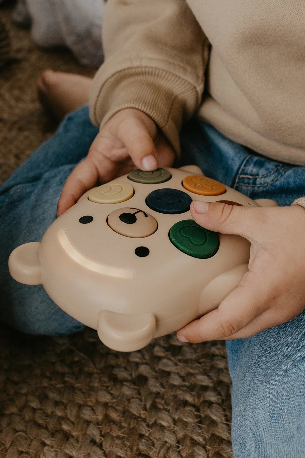 Screen-Free Calming Audio Toy | Feeliepod