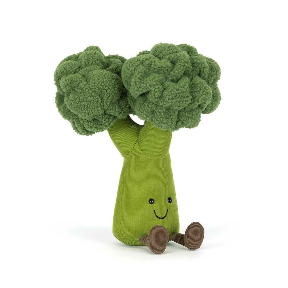 Peluche Jellycat brocoli amusant sur surface claire – Jellycat Amuseables Broccoli plush on light surface – Olie & co
