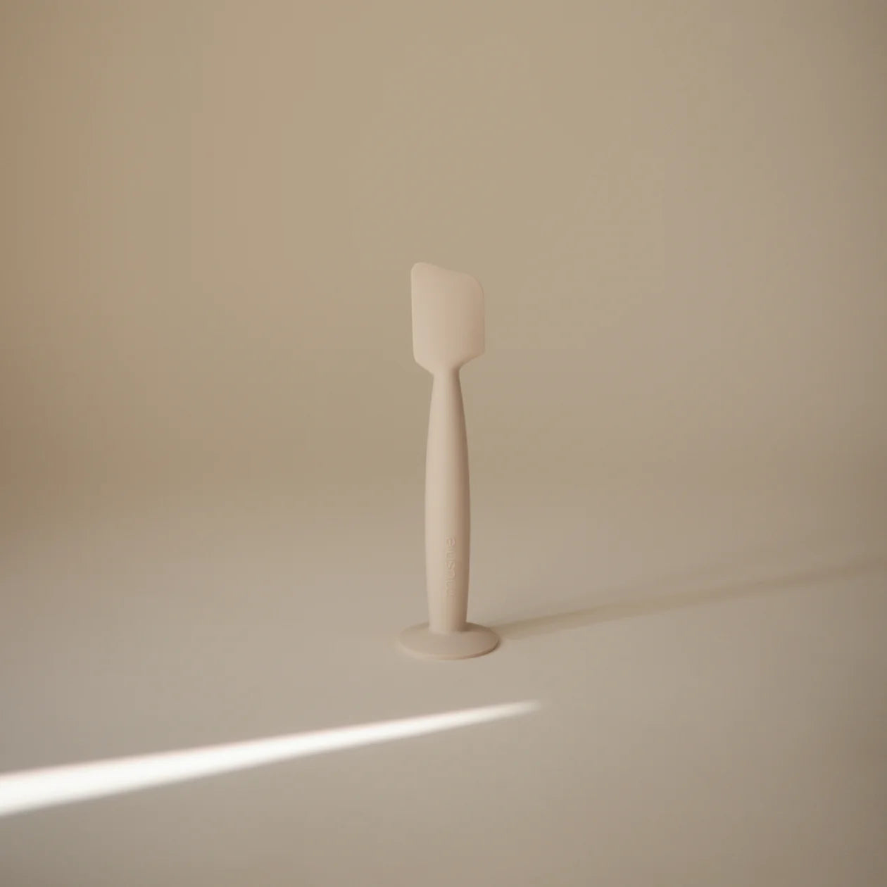 Diaper Cream Applicator | Shifting sand