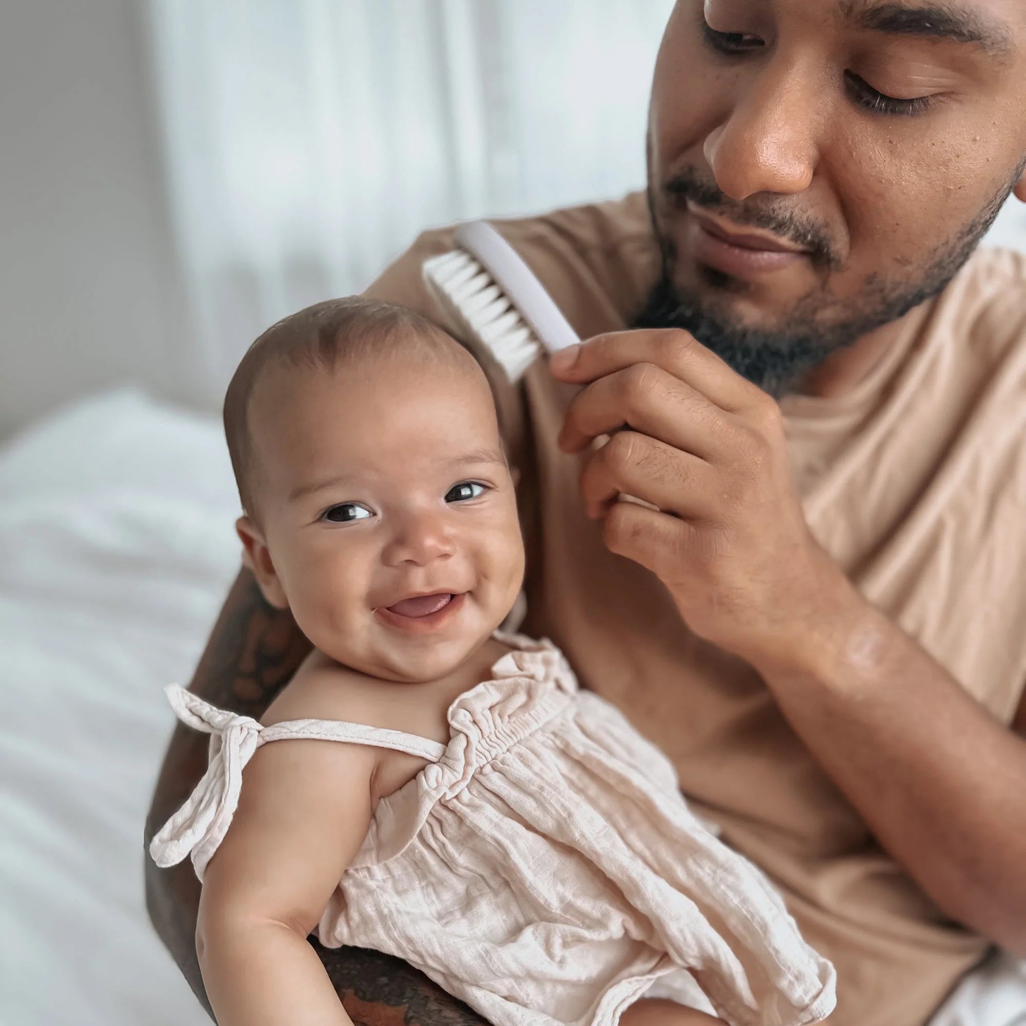 Première brosse à cheveux | Sable doux